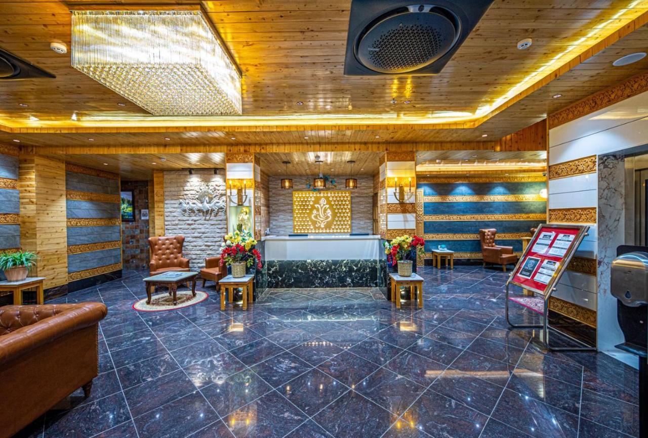 Sun Park Boutique & Spa Manāli Екстериор снимка