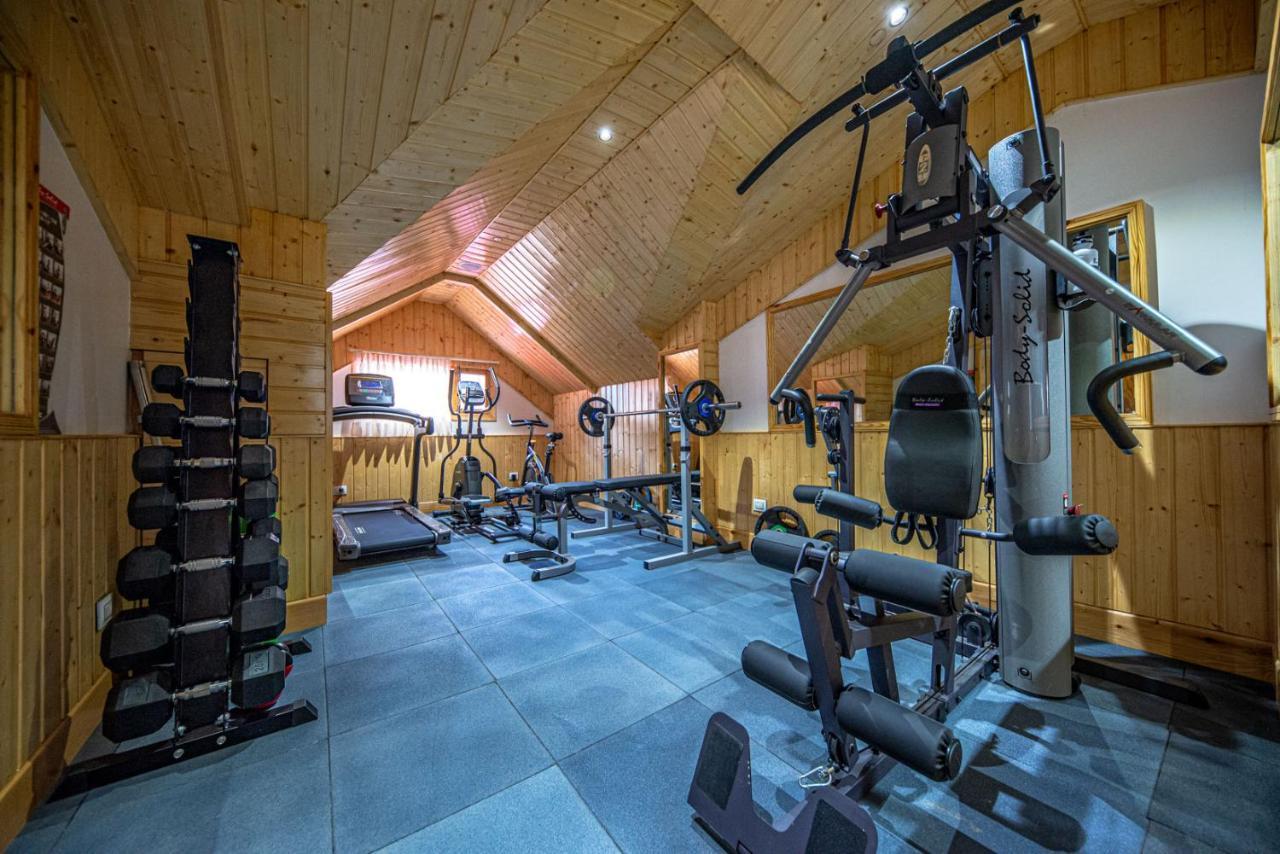 Sun Park Boutique & Spa Manāli Екстериор снимка