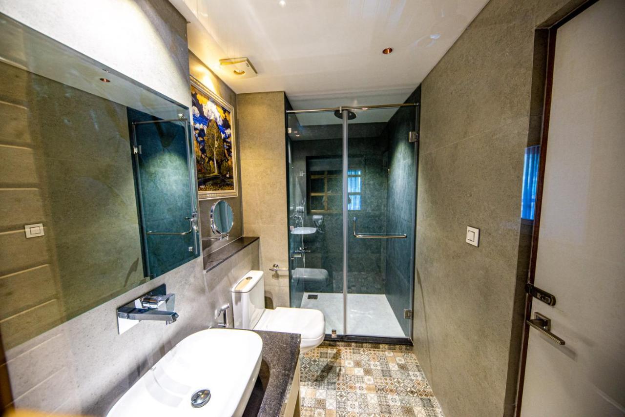 Sun Park Boutique & Spa Manāli Екстериор снимка